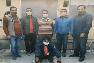 पीओ सेल ने कानपुर से आरोपी पकड़ा