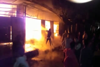Fire in furniture godown in Paota
