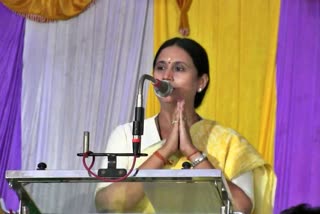 laxmi-hebbalkar-slams-bjp