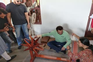 Salman Khan visited Sabarmati Ashram