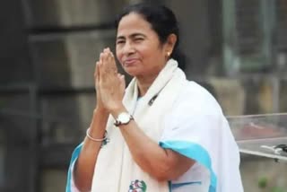 mamata visits mumbai