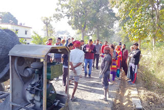 Forest department stopped road construction in Gumaniwala