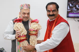 Gopal ji Thakur met Amit Shah