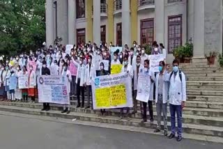 resident doctors protest in Bangalore