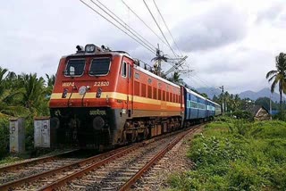 food services start in express trains