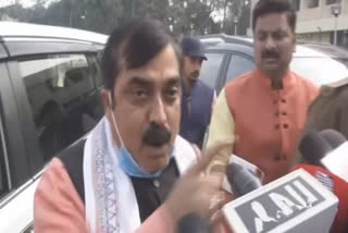 bihar minister angry on police