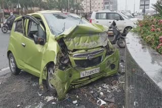 Car Accident in Surat : સુરતના ડિંડોલી વિસ્તારમાં માર્ગ અકસ્માતમાં કારચાલકનું મોત નીપજ્યું