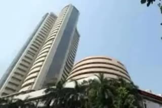 Sensex rises over 260 points in early trade, Nifty crosses 17,470