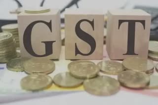 GST Hike on Surat Textiles:ચેમ્બર ઓફ કોમર્સ અને ફિઆસ્વીએ ટેક્સટાઇલ પર GST ટેકસ રેટને પરત ખેંચવા અરજી