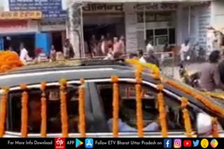 कानून की धज्जियां उड़ाते दिखे BJP कार्यकर्ता