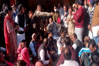 fight-with-supporters-of-former-cabinet-minister-yashpal-arya-in-bajpur