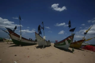Sri Lankan Navy 'hurled stones, bottles' to shoo us away