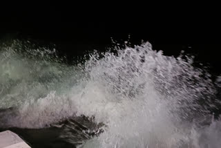 Night Water Flow At Digha