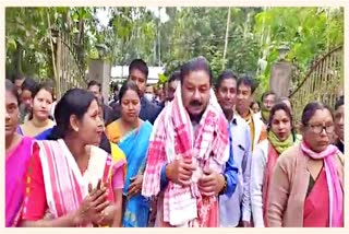 Minister Ranjit Kumar Das visits Dhekorgorah Panchayat