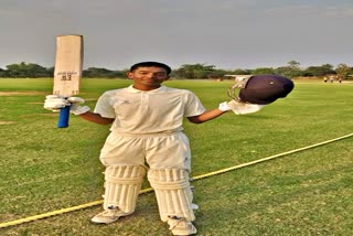 Yash Kumar Wardha  Chhattisgarh News  Cricket News  Sports News  history in cricket  Yash created history in cricket  छत्तीसगढ़ का यश  Narayanpur  क्रिकेट में इतिहास  नारायणपुर  खेल समाचार