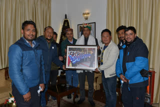 Ice Hockey Association of Lahaul Spiti meets CM Jairam