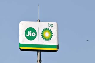 Jio-bp Mahindra Group deal, evs of jio mahnidra