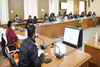 dm Himanshu Khurana held meeting