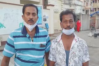 Tourist Attack: ଦାଦା ବଟି ନ ଦେବାରୁ ପର୍ଯ୍ୟଟକଙ୍କୁ ଆକ୍ରମଣ