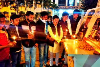 NSUI pays tribute to martyrs in Coonoor helicopter crash