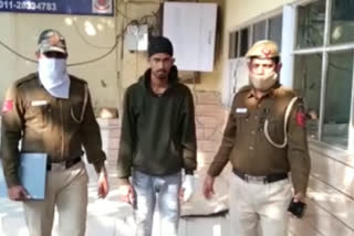 Tilak Vihar Police arrested thief in Delhi