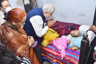 Jagdeep Dhankhar visits Narayan Debnath