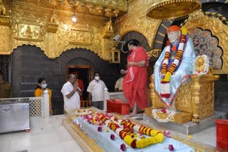 transport minister anil parab at shirdi sai temple regarding st workers strike