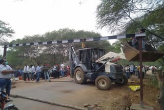 Repair of damaged bridge of Mahanadi