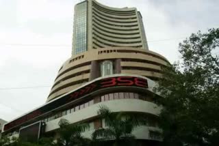 Sensex jumps over 350 pts in early trade; Nifty tops 17,600