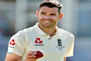 दूसरा एशेज टेस्ट  Second Ashes Test  एडिलेड ओवल  इंग्लैंड टीम की घोषणा  गेंदबाज जिमी एंडरसन  स्टुअर्ट ब्रॉड  इंग्लैंड और वेल्स क्रिकेट बोर्ड  ईसीबी  Adelaide Oval  England squad announced  bowlers Jimmy Anderson  Stuart Broad  England and Wales Cricket Board  ECB