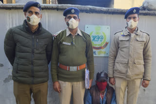 Accused of possessing opium in Kullu