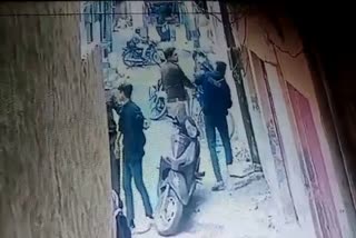 policemen beating two youths in Ballabhgarh viral video