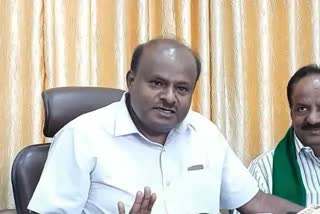 former-chief-minitser-hdk-on-kannada-flag-set-on-fire-in-kollapur