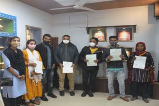 Indian Citizenship To Pakistani Hindus: 13 પાકિસ્તાની હિંદુઓ બન્યા ભારતીય નાગરિક, રાજકોટ ખાતે અપાયા નાગરિકતા પત્ર