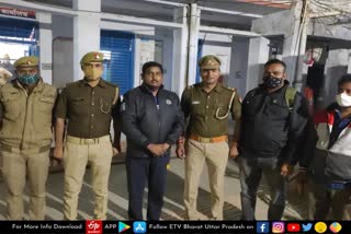 तेलंगाना से काशी आत्महत्या करने पहुंचे व्यक्ति को पुलिस ने बचाया