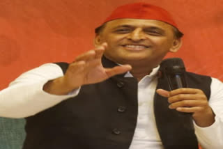 Yogi getting my telephones tapped: Akhilesh Yadav