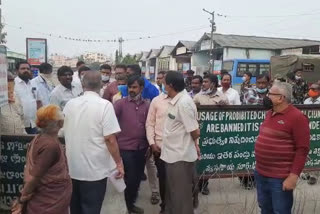 Gaddiannaram fruit market issues, traders problems with fruit market