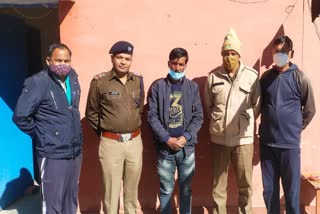 accused-who-cheated-in-the-name-of-getting-job-in-secretariat-arrested-from-haldwani