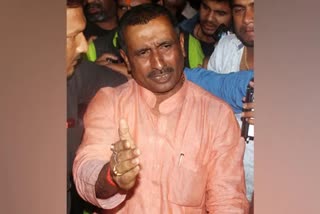 kuldeep sengar acquitted  Unnao rape victim accident case latest  unnao rape case updates  sengar rouse avenue court verdict  ഉന്നാവ് പെണ്‍കുട്ടി അപായപ്പെടുത്തല്‍  സെന്‍ഗാര്‍ കുറ്റവിമുക്തന്‍  ഉന്നാവ് കേസ് റൗസ് അവന്യൂ കോടതി  ഉന്നാവ് പീഡനം