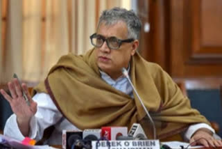 MC MP Derek O'Brien suspended from the Rajya Sabha for unruly behaviour  Rajya Sabha news  திரிணாமுல் காங்கிரஸ் எம்.பி டெரெக் ஓ பிரையன் மாநிலங்களவையில் இருந்து இடைநீக்கம்  டெரெக் உட்பட 12 எம்.பிக்கள் இடைநீக்கம் செய்யப்பட்டுள்ளனர்  தேர்தல் சட்ட திருத்த மசோதா 2021