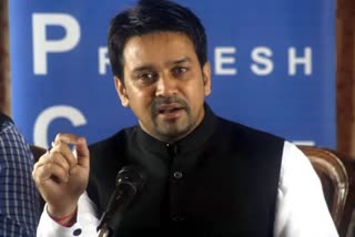 sports minister anurag thakur