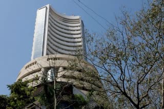 Stock markets open in green  Sensex up by 331 points  ഇന്ത്യന്‍ ഓഹരിവിപണി ഉണര്‍വില്‍  സെന്‍സെക്സ് നിഫ്റ്റി സൂചികകള്‍ ഉയര്‍ന്നു