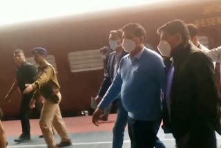 General Manager of Eastern Railway inspected many railway stations
