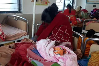 raiganj girl gives birth to boy child, lover not taking responsibilities