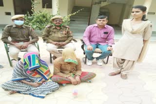 Two female thugs arrested in Barmer