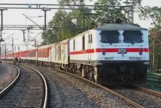 Ahmedabad Mumbai Central Shatabdi Express: ગાંધીનગર સુધી દોડશે શતાબ્દી એક્સપ્રેસ