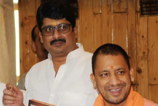 Raja Bhaiya getting 'cozier' with BJP in Uttar Pradesh