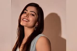 Rashmika Mandanna Pictures Leaves Netizens Awestruck  Pushpa movie actor Rashmika Mandanna  rashmika mandanna bollywood bebut  രശ്‌മിക മന്ദാന ചിത്രങ്ങൾ  രശ്‌മിക മന്ദാന പുഷ്‌പ സിനിമ  രശ്‌മിക മന്ദാന ബോളിവുഡ് ചിത്രം