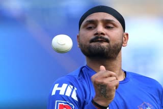 Harbhajan Singh announces retirement