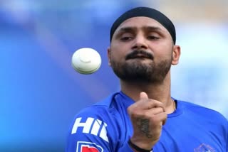 harbhajan singh announces retirement from cricket